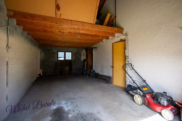 Maison de 78 m2 sur un sous-sol total implantée sur un terrain de 1200m2 à AVEIZE (69)