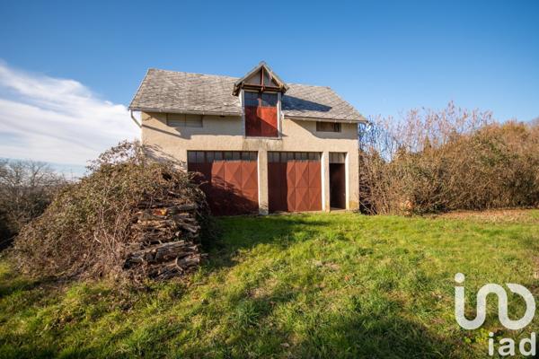 Maison 5 pièces de 102 m² à Ayen (19310)