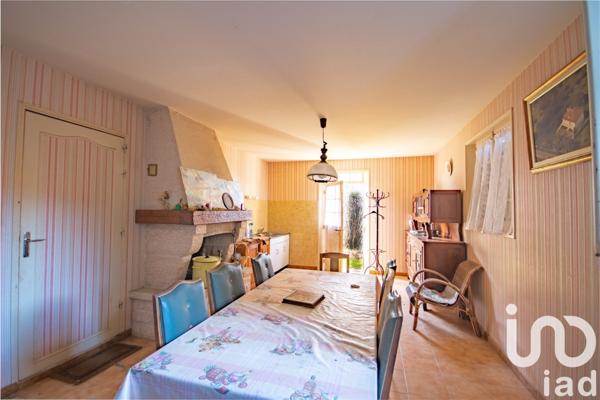 Maison 5 pièces de 102 m² à Ayen (19310)