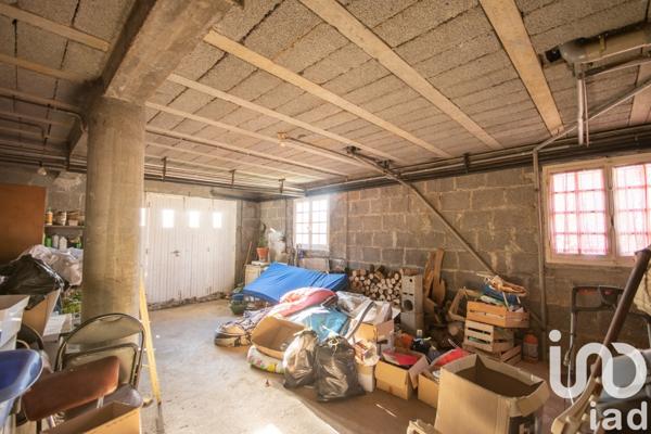 Maison 5 pièces de 102 m² à Ayen (19310)