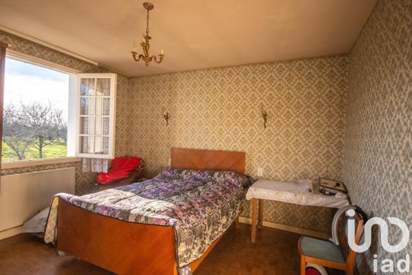 Maison 5 pièces de 102 m² à Ayen (19310)