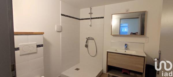 Maison traditionnelle 4 pièces de 107 m² à Saint-Xandre (17138)