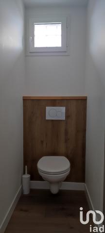 Maison traditionnelle 4 pièces de 107 m² à Saint-Xandre (17138)