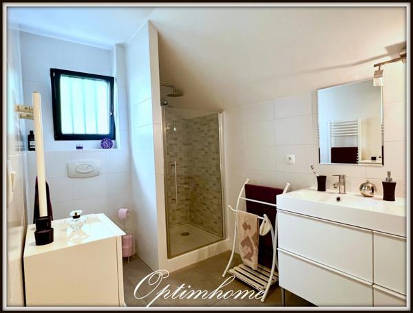 Maison à vendre 4 pièces LA CHAPELLE SUR ERDRE (44)