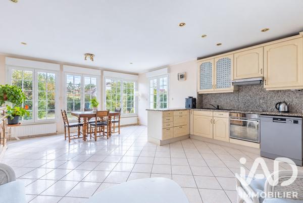 Maison à vendre 8 pièces 168 m² Brunoy