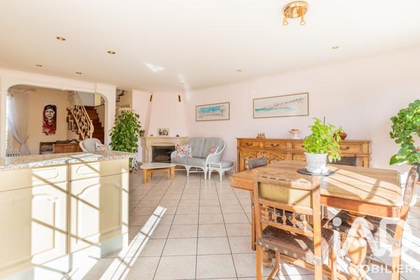 Maison à vendre 8 pièces 168 m² Brunoy