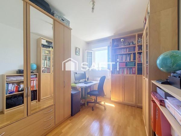 T4 - 78m2 - 3 chambres - Balcon - Box en sous-sol