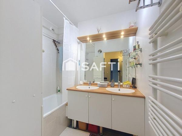 T4 - 78m2 - 3 chambres - Balcon - Box en sous-sol