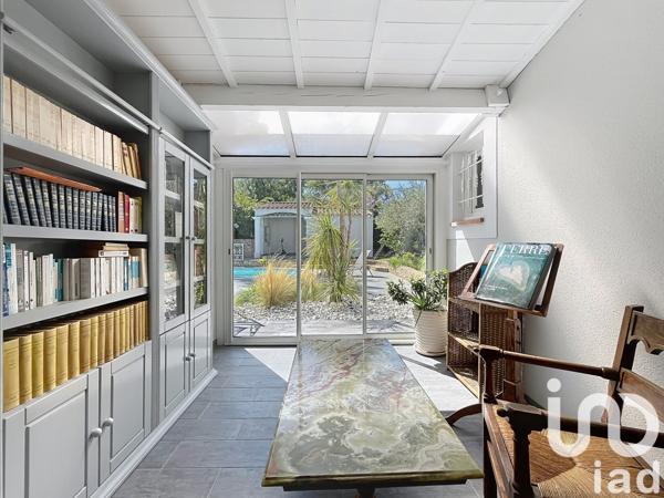 Maison à vendre 6 pièces 160 m² Le Castellet