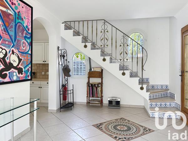 Maison à vendre 6 pièces 160 m² Le Castellet