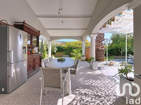 Maison à vendre 6 pièces 160 m² Le Castellet
