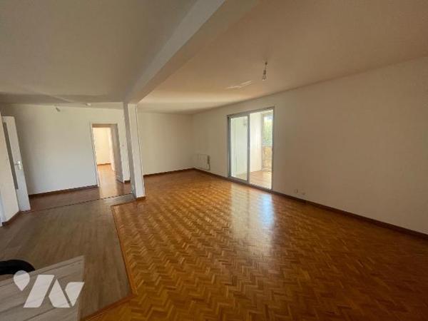 OLIVET. Dans un environnement calme et recherché, venez visiter cet appartement en très bon éta...