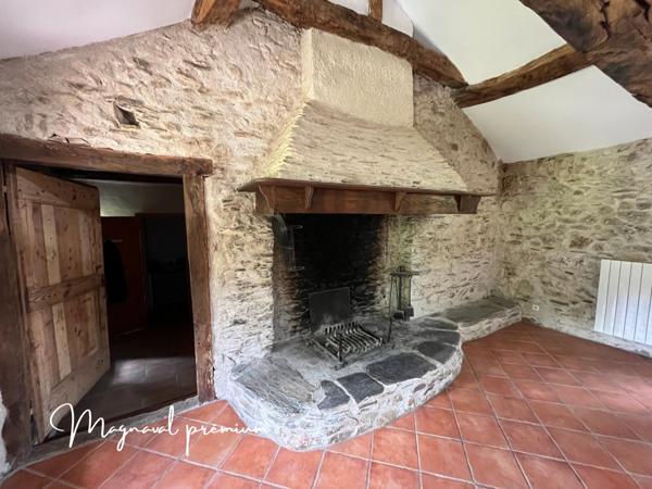 Castres (81100) Propriété équestre prémium avec 6 maisons sur 41 hectares.