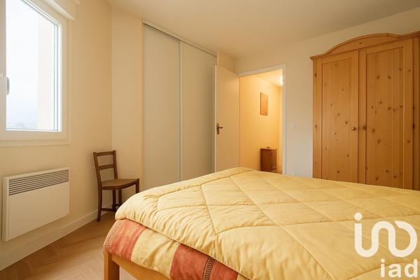 Appartement 2 pièces de 48 m² à Roanne (42300)