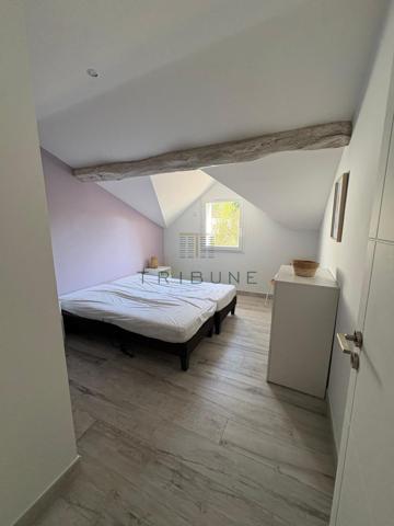 Maison 10 pièce(s) 5 chambre(s) 350 m²