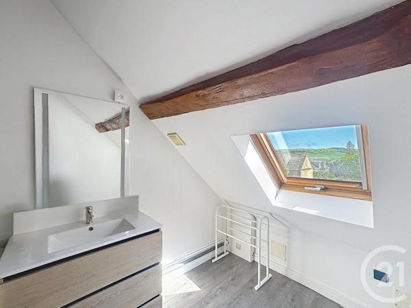 Maison à vendre  7 pièces - 134,15 m 2   NAILLY  - 89