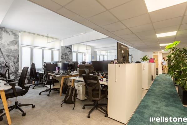 Bureaux à louer à PARIS 75008