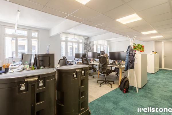 Bureaux à louer à PARIS 75008