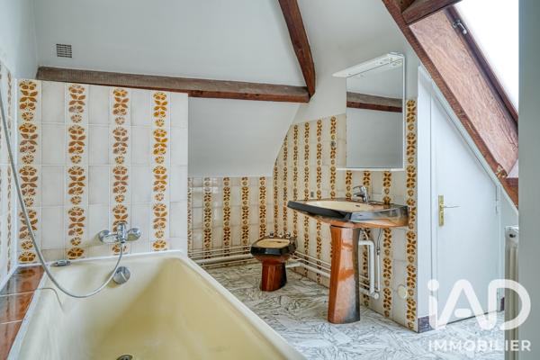 Maison à vendre 7 pièces 217 m² Croissy-sur-Seine