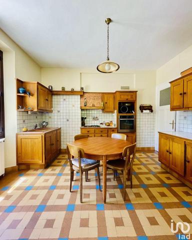 Maison à vendre 5 pièces 143 m² Aix-les-Bains