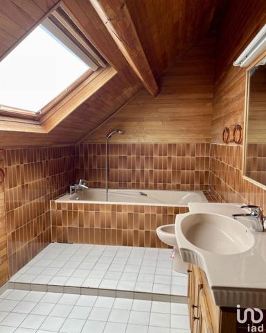 Maison à vendre 5 pièces 143 m² Aix-les-Bains