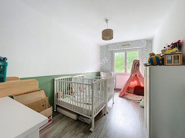 A vendre : Appartement 3 chambres 93m² avec cave et parkings à Rezé secteur Mairie de Rezé