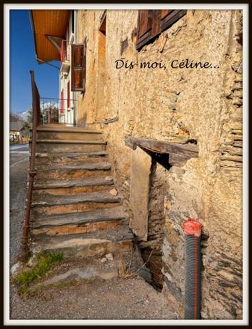 Maison à vendre 6 pièces VALGELON-LA ROCHETTE (73) 197 m² de surface plancher