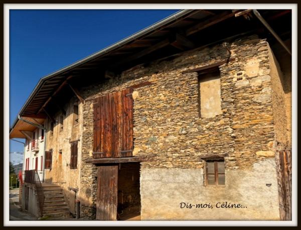 Maison à vendre 6 pièces VALGELON-LA ROCHETTE (73) 197 m² de surface plancher