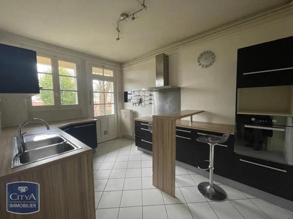 Appartement à louer 3 pièces 114.05m²