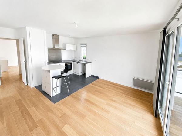 A LOUER : T2 à LILLE • Rue Frédéric Combemale - CHU • 850 € CC • Réf. 1570-34