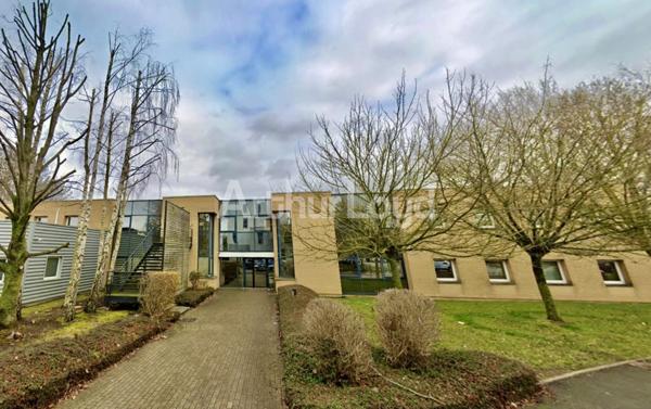Bureaux à louer à Villeneuve d’Ascq avec parkings dans Parc de la Haute Borne
