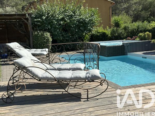 Maison à vendre 6 pièces 145 m² Solliès-Toucas