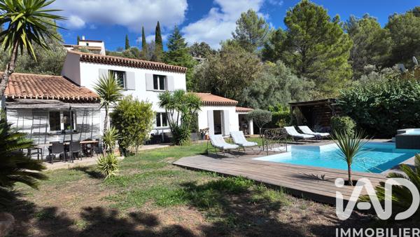 Maison à vendre 6 pièces 145 m² Solliès-Toucas