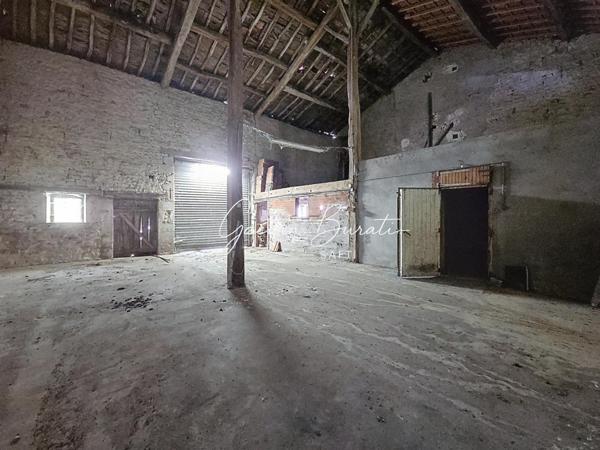 Maison sur sous sol 7 pièces 175 m²