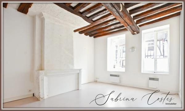 🏡 À vendre – Appartement historique avec colombages au cœur du Vieux Vernon 🏰