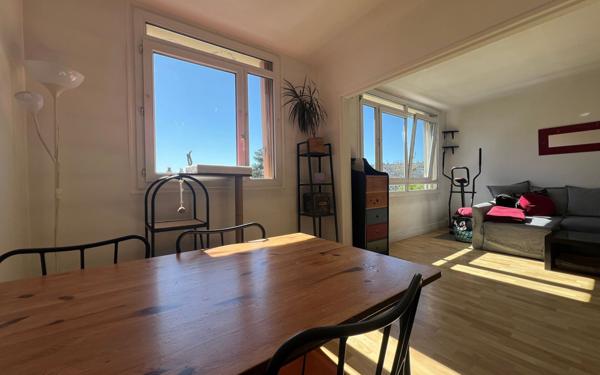 Appartement à vendre    3 pièces • 67,01 m2 Savigny-sur-Orge