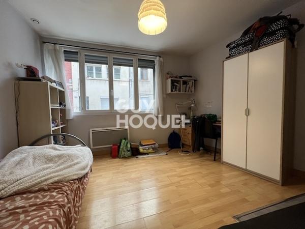 PROCHE GARE - IMMEUBLE D'ENVIRON 135M² COMPRENANT 9 LOTS