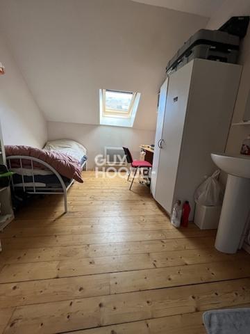 PROCHE GARE - IMMEUBLE D'ENVIRON 135M² COMPRENANT 9 LOTS