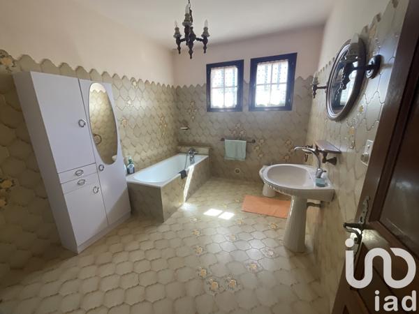 Maison à vendre 9 pièces 214 m² Six-Fours-les-Plages