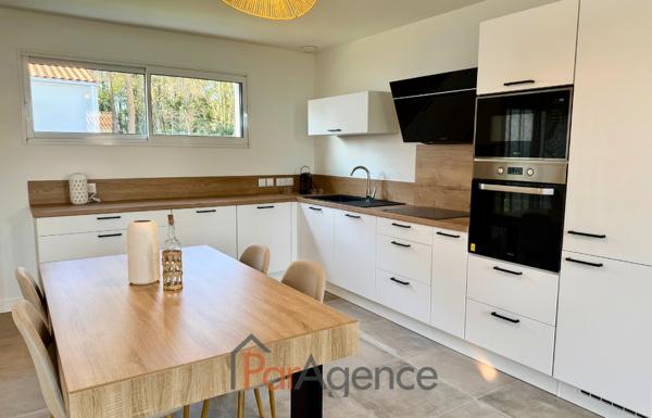 A 550 M DU CENTRE VILLE ET 5000 M PLAGE VILLA NEUVE DE 5 PIE