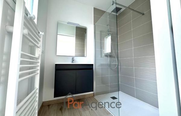 A 550 M DU CENTRE VILLE ET 5000 M PLAGE VILLA NEUVE DE 5 PIE