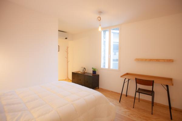 Studio avec salle de bain privative — Coliving de charme, Jardin Public / Fondaudège