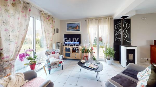 VENTE d'une maison 5 pièces (130m²) à PONTAUBAULT