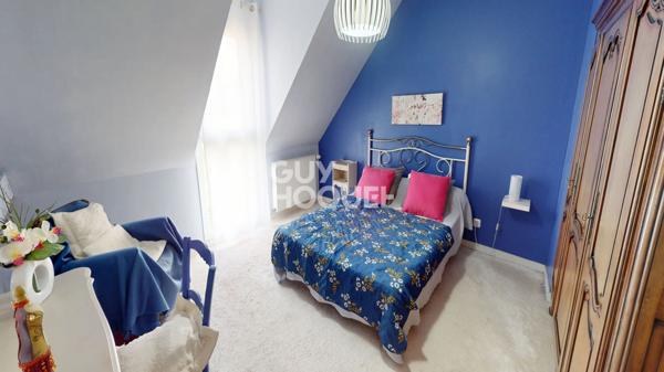 VENTE d'une maison 5 pièces (130m²) à PONTAUBAULT