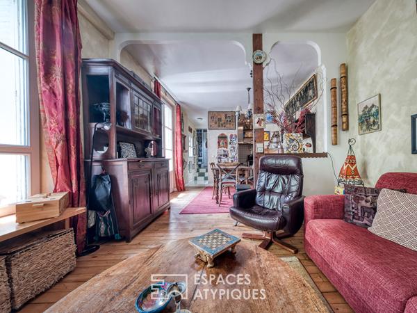 Meulière intimiste avec son extension à proximité immédiate du RER B et des commerces.