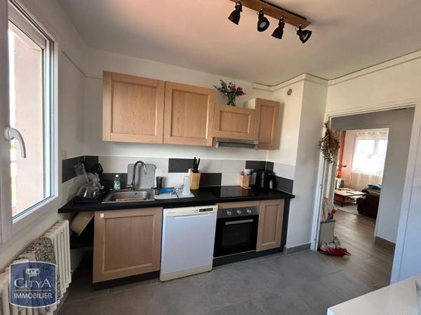 Appartement à louer 4 pièces 66.52m²