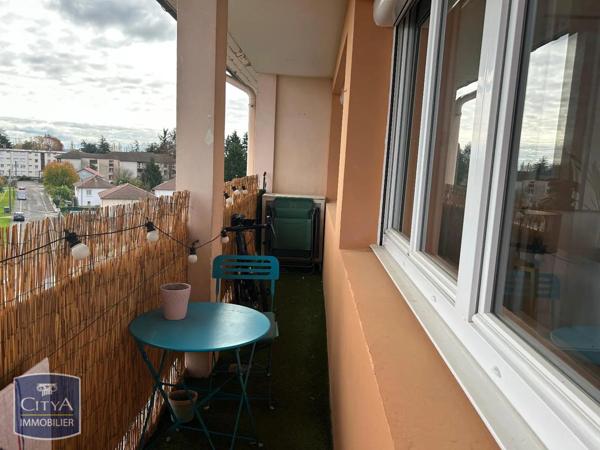 Appartement à louer 4 pièces 66.52m²
