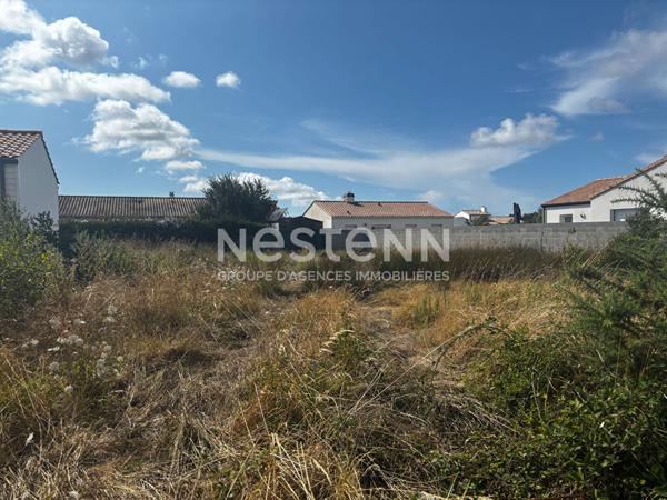 Terrain à bâtir viabilisé 586 m² Saint Urbain