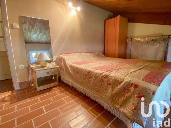 Maison traditionnelle 8 pièces de 170 m² à Dieulefit (26220)