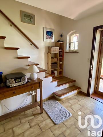 Maison traditionnelle 8 pièces de 170 m² à Dieulefit (26220)